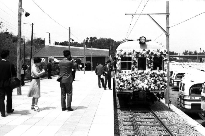 1967年4月　開通当日の様子