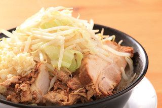 J-LOW麺 青葉台店.jpeg