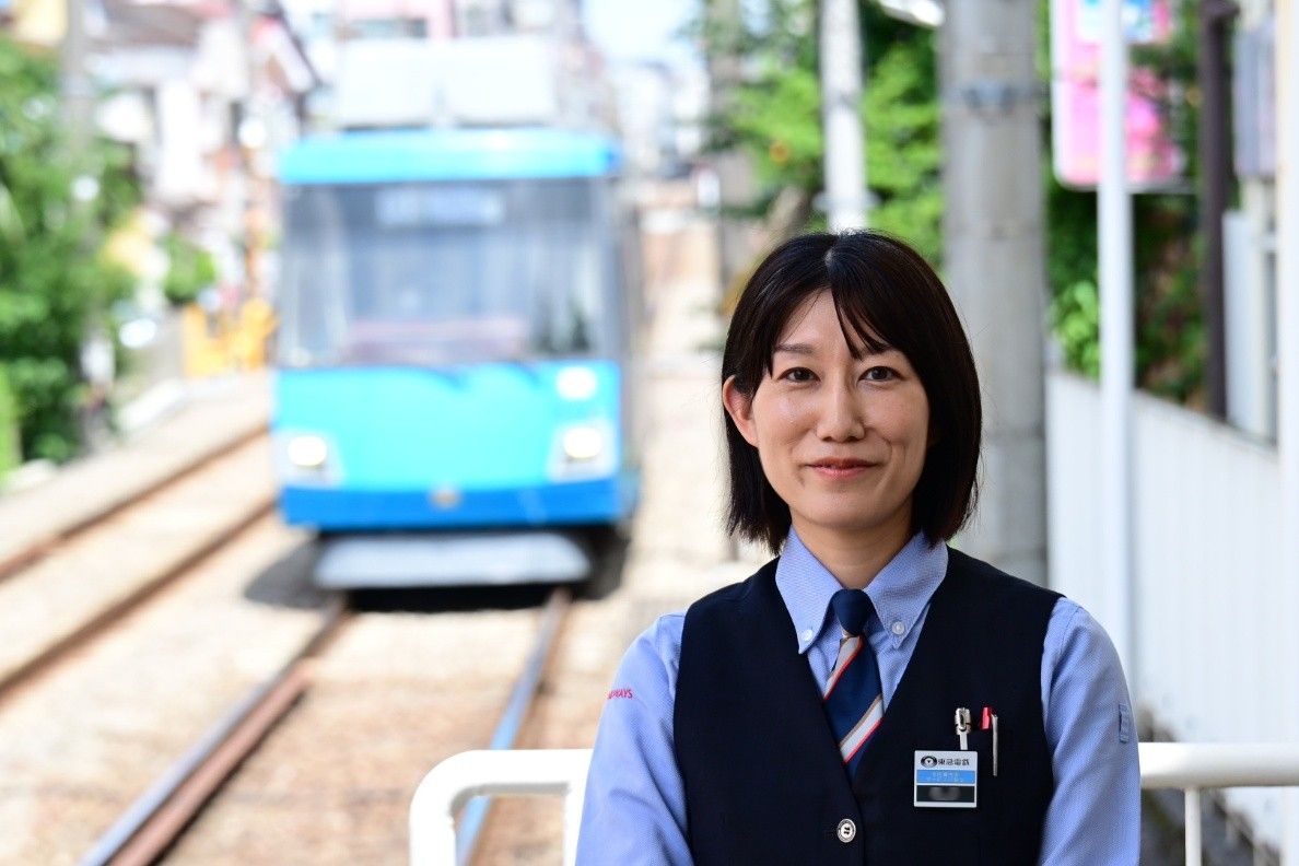 アテンダント様お写真_名前ぼかし.jpg