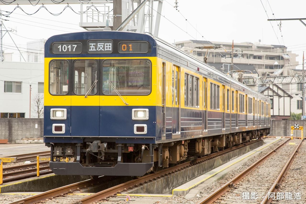復刻デザインのリニューアル車両「きになる電車」｜池上線＆東急多摩川